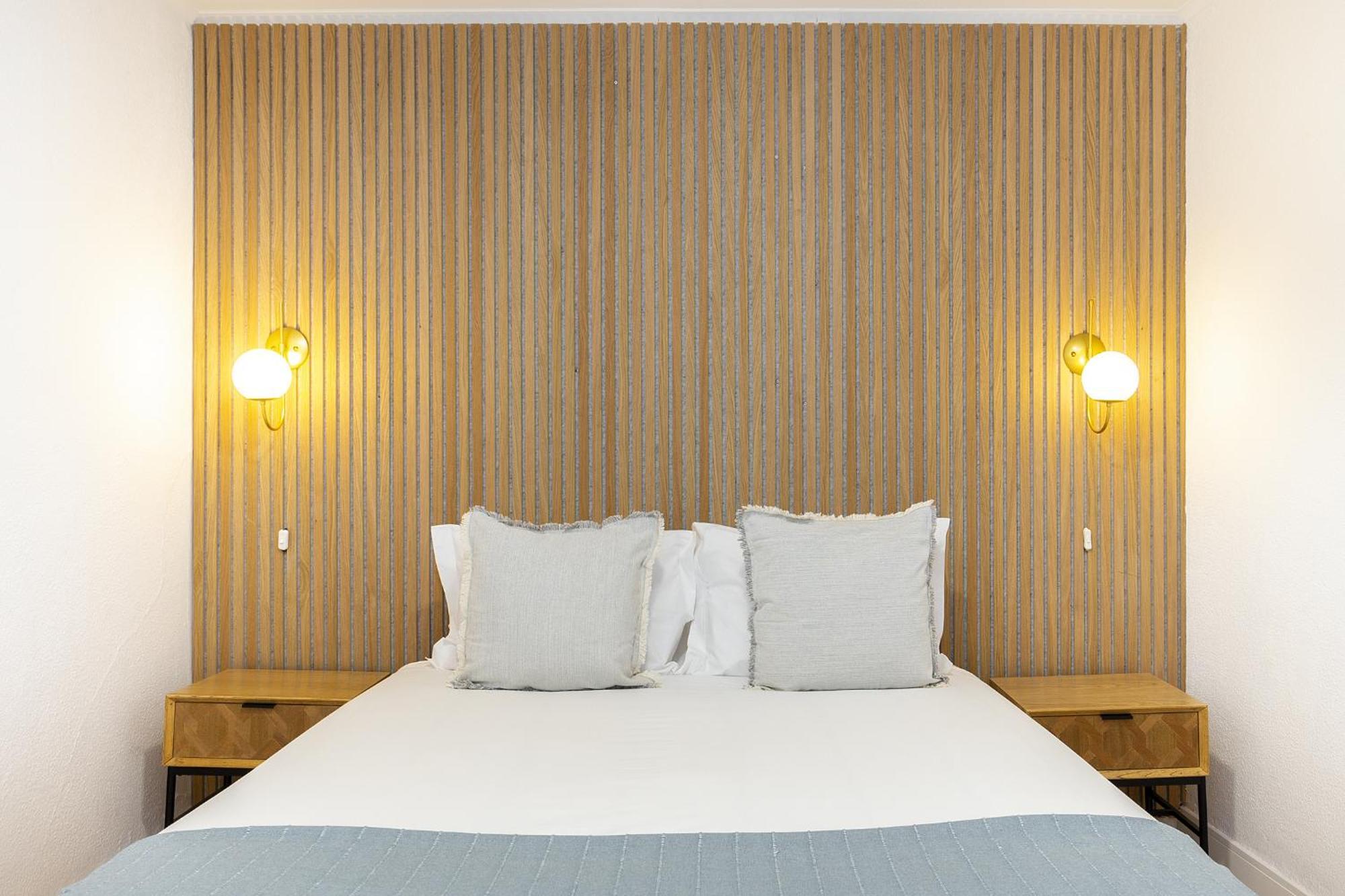 Whome Stylish Family Residence In The Heart Of Chiado Lisbon Luaran gambar